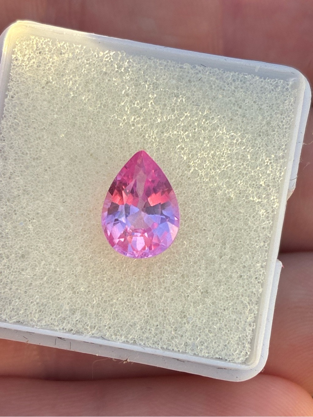 Rare 2.46ct genuine pink sapphire loose in jar - Picture 7 of 14